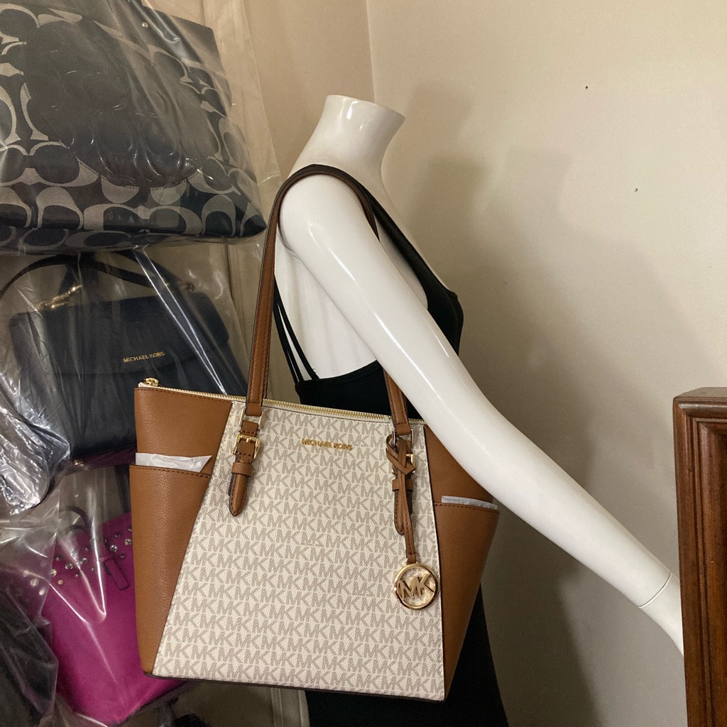 Brand New Michael Kors Signature Tote